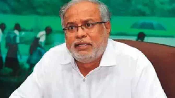 SSLC Exam 2021: ಈಗಲೂ ಹಾಲ್​ ಟಿಕೆಟ್ ಸಿಗದ ವಿದ್ಯಾರ್ಥಿಗಳಿದ್ದರೆ ಬಿಇಒಗಳನ್ನು ಸಂಪರ್ಕಿಸಿ: ಸಚಿವ ಸುರೇಶ್ ಕುಮಾರ್