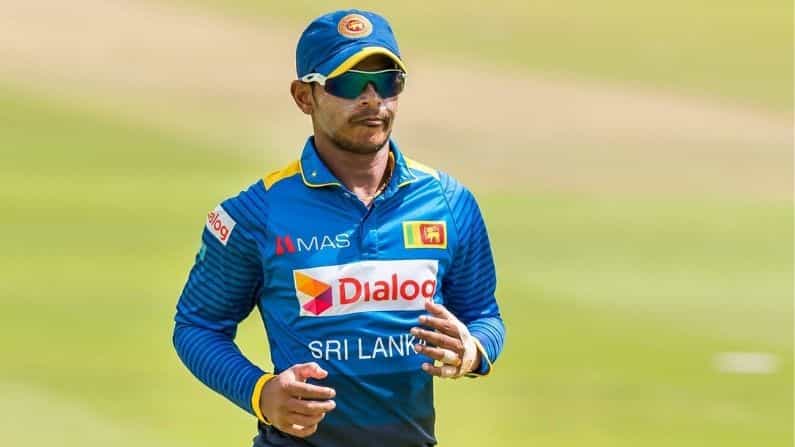 IND vs SL: ಬಯೋ ಬಬಲ್ನಲ್ಲಿರುವ ಲಂಕಾ ಕ್ರಿಕೆಟಿಗನಿಗೆ ಕೊರೊನಾ ಸೋಂಕು! ಇಡೀ ತಂಡ ಹೋಟೆಲ್ನಲ್ಲಿ ಕ್ವಾರಂಟೈನ್ IND vs SL: ಬಯೋ ಬಬಲ್ನಲ್ಲಿರುವ ಲಂಕಾ ಕ್ರಿಕೆಟಿಗನಿಗೆ ಕೊರೊನಾ ಸೋಂಕು! ಇಡೀ ತಂಡ ಹೋಟೆಲ್ನಲ್ಲಿ ಕ್ವಾರಂಟೈನ್