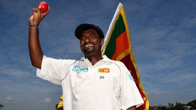Muttiah Muralitharan: ಬಿಸ್ಕೆಟ್ ಫ್ಯಾಕ್ಟರಿಯಲ್ಲಿ ಕೆಲಸ ಮಾಡಿ ಕ್ರಿಕೆಟ್ ಕೆರಿಯರ್ ಕಟ್ಟಿದ್ರು: ಮುರಳಿಯ ವಿಶ್ವ ದಾಖಲೆಗೆ 11 ವರ್ಷ..! Muttiah Muralitharan: ಬಿಸ್ಕೆಟ್ ಫ್ಯಾಕ್ಟರಿಯಲ್ಲಿ ಕೆಲಸ ಮಾಡಿ ಕ್ರಿಕೆಟ್ ಕೆರಿಯರ್ ಕಟ್ಟಿದ್ರು: ಮುರಳಿಯ ವಿಶ್ವ ದಾಖಲೆಗೆ 11 ವರ್ಷ..!