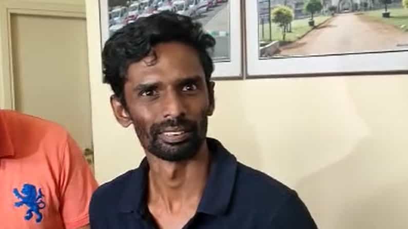 ವಿದೇಶಿಗರಿಂದ ಇಂಗ್ಲೀಷ್, ಸ್ಪಾನಿಷ್ ಕಲಿತು ಮೈಸೂರು ರಾಜವಂಶಸ್ಥರ ಹೆಸರಲ್ಲಿ ವ್ಯಕ್ತಿಯಿಂದ ಯುವತಿಯರಿಗೆ ವಂಚನೆ ವಿದೇಶಿಗರಿಂದ ಇಂಗ್ಲೀಷ್, ಸ್ಪಾನಿಷ್ ಕಲಿತು ಮೈಸೂರು ರಾಜವಂಶಸ್ಥರ ಹೆಸರಲ್ಲಿ ವ್ಯಕ್ತಿಯಿಂದ ಯುವತಿಯರಿಗೆ ವಂಚನೆ