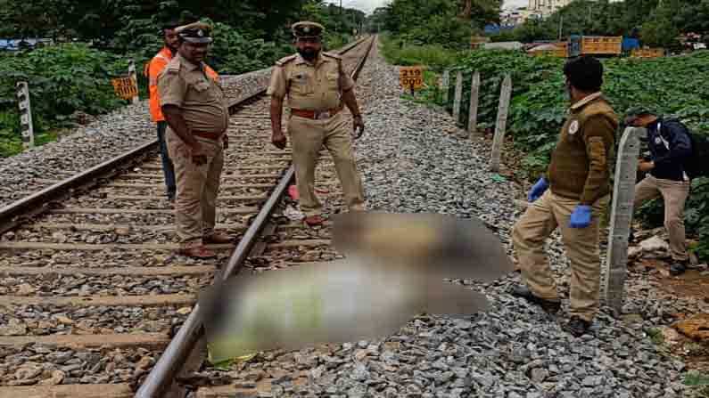 ಬೆಂಗಳೂರು; ಹಳಿ ದಾಟುವ ವೇಳೆ ರೈಲಿಗೆ ಸಿಲುಕಿ ಇಬ್ಬರ ದುರ್ಮರಣ
