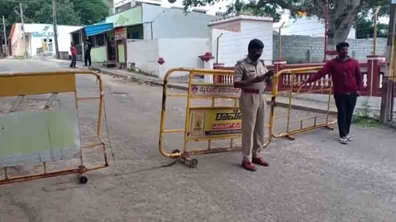 ಆಷಾಢ ಅಮಾವಾಸ್ಯೆ; ಮೈಸೂರಿನ ಚಾಮುಂಡಿ ಬೆಟ್ಟಕ್ಕೆ ಈ ದಿನಗಳಲ್ಲಿ ಭಕ್ತರ ಭೇಟಿ ಸಂಪೂರ್ಣ ನಿಷೇಧ ಆಷಾಢ ಅಮಾವಾಸ್ಯೆ; ಮೈಸೂರಿನ ಚಾಮುಂಡಿ ಬೆಟ್ಟಕ್ಕೆ ಈ ದಿನಗಳಲ್ಲಿ ಭಕ್ತರ ಭೇಟಿ ಸಂಪೂರ್ಣ ನಿಷೇಧ