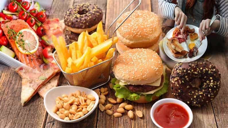 Health Tips: ಅಧಿಕ ಕೊಲೆಸ್ಟ್ರಾಲ್ ಆರೋಗ್ಯಕ್ಕೆ ಅಪಾಯಕಾರಿ; ಕೊಲೆಸ್ಟ್ರಾಲ್ ಹೆಚ್ಚಿಸುವ ಕೆಲವು ಆಹಾರ ಪದಾರ್ಥಗಳು ಯಾವುವು? ಇಲ್ಲಿದೆ ವಿವರ Health Tips: ಅಧಿಕ ಕೊಲೆಸ್ಟ್ರಾಲ್ ಆರೋಗ್ಯಕ್ಕೆ ಅಪಾಯಕಾರಿ; ಕೊಲೆಸ್ಟ್ರಾಲ್ ಹೆಚ್ಚಿಸುವ ಕೆಲವು ಆಹಾರ ಪದಾರ್ಥಗಳು ಯಾವುವು? ಇಲ್ಲಿದೆ ವಿವರ
