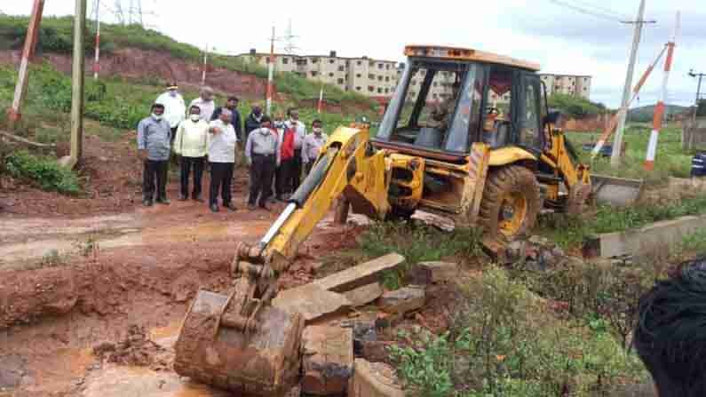 10 ಎಕರೆಯಲ್ಲಿದ್ದ ಅನಧಿಕೃತ ಲೇಔಟ್‌ಗಳ ತೆರವುಗೊಳಿಸಿದ ಹುಬ್ಬಳ್ಳಿ-ಧಾರವಾಡ ನಗರಾಭಿವೃದ್ಧಿ ಪ್ರಾಧಿಕಾರ