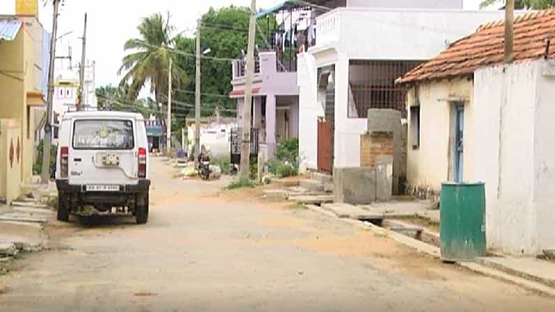 ಕೋಲಾರ: ವಿಷಪೂರಿತ ನೀರು ಕುಡಿದವರಲ್ಲಿ ಕಾಡುತ್ತಿದೆ ಪ್ಲೋರೋಸಿಸ್ ಕಾಯಿಲೆ; 270 ಗ್ರಾಮಗಳಲ್ಲಿ ಇನ್ನೂ ಶುದ್ಧ ಕುಡಿಯುವ ನೀರಿನ ವ್ಯವಸ್ಥೆ ಇಲ್ಲ ಕೋಲಾರ: ವಿಷಪೂರಿತ ನೀರು ಕುಡಿದವರಲ್ಲಿ ಕಾಡುತ್ತಿದೆ ಪ್ಲೋರೋಸಿಸ್ ಕಾಯಿಲೆ; 270 ಗ್ರಾಮಗಳಲ್ಲಿ ಇನ್ನೂ ಶುದ್ಧ ಕುಡಿಯುವ ನೀರಿನ ವ್ಯವಸ್ಥೆ ಇಲ್ಲ
