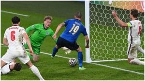 EURO 2020: ಯುರೋ ಕಪ್​ನಲ್ಲಿ ಈ ಆಟಗಾರರು ಗೋಲಿನ ಮೇಲೆ ಗೋಲು ಗಳಿಸಿದರೂ ಕೂಡ ತಮ್ಮ ತಂಡವನ್ನು ಚಾಂಪಿಯನ್ ಮಾಡಲಾಗಲಿಲ್ಲ