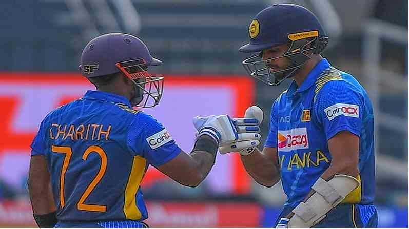 India vs Sri lanka: ಅವಿಷ್ಕಾ, ಚರಿತ್ ಅರ್ಧಶತಕ: ಟೀಮ್ ಇಂಡಿಯಾಗೆ ಸ್ಪರ್ಧಾತ್ಮಕ ಸವಾಲು ನೀಡಿದ ಶ್ರೀಲಂಕಾ