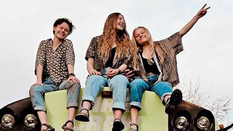 ಅವನು ಮೂವರನ್ನು ಏಕಕಾಲಕ್ಕೆ ಪ್ರೀತಿಸಿದ, ಅದನ್ನು ಕಂಡುಕೊಂಡ ಯುವತಿಯರು ನೋವು ಮರೆಯಲು ವಿಶ್ವ ಪರ್ಯಟನಕ್ಕೆ ಹೊರಟರು!