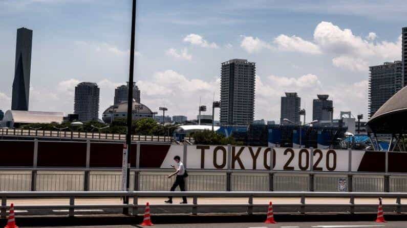 Tokyo Olympics: ಒಲಿಂಪಿಕ್ಸ್ ಉದ್ಘಾಟನಾ ಸಮಾರಂಭ; ಪ್ರತಿ ದೇಶದ 6 ಅಧಿಕಾರಿಗಳಿಗೆ ಮಾತ್ರ ಪ್ರವೇಶ.. 15 ದೇಶಗಳ ನಾಯಕರು ಭಾಗಿ