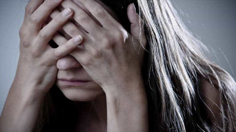 Women Health: ಮುಟ್ಟೆಂದರೆ ಮುಜುಗರದ ಪ್ರಶ್ನೆಯೇ ಇಲ್ಲ! ಆರೋಗ್ಯದ ಸಮಸ್ಯೆಗಳನ್ನು ವೈದ್ಯರಲ್ಲಿ ಮನಬಿಚ್ಚಿ ಹೇಳಲು ಕಲಿಯಬೇಕಾಗಿದೆ ಯುವತಿಯರು Women Health: ಮುಟ್ಟೆಂದರೆ ಮುಜುಗರದ ಪ್ರಶ್ನೆಯೇ ಇಲ್ಲ! ಆರೋಗ್ಯದ ಸಮಸ್ಯೆಗಳನ್ನು ವೈದ್ಯರಲ್ಲಿ ಮನಬಿಚ್ಚಿ ಹೇಳಲು ಕಲಿಯಬೇಕಾಗಿದೆ ಯುವತಿಯರು