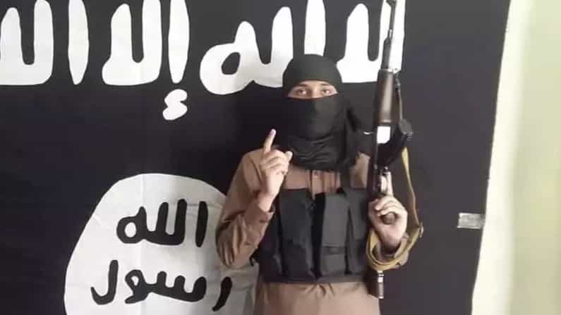 Kabul Blast: ಇವನೇ ನೋಡಿ ಕಾಬೂಲ್ ಸೂಸೈಡ್ ಬಾಂಬರ್; ಹೊಣೆಹೊತ್ತ ISIS-Kಯಿಂದ ಅಬ್ದುಲ್ ರೆಹಮಾನ್ ಫೋಟೋ ರಿಲೀಸ್ Kabul Blast: ಇವನೇ ನೋಡಿ ಕಾಬೂಲ್ ಸೂಸೈಡ್ ಬಾಂಬರ್; ಹೊಣೆಹೊತ್ತ ISIS-Kಯಿಂದ ಅಬ್ದುಲ್ ರೆಹಮಾನ್ ಫೋಟೋ ರಿಲೀಸ್