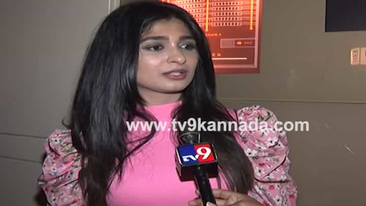 ‘ನಾಳೆ ನಮ್ಮ-ನಿಮ್ಮೆಲ್ಲರ ತಂಗಿ-ತಾಯಿಗೂ ಹೀಗಾಗಬಹುದು; ಎಚ್ಚೆತ್ತುಕೊಳ್ಳಿ’: ಮೈಸೂರು ಗ್ಯಾಂಗ್ ರೇಪ್ಗೆ ಅದಿತಿ ಆಕ್ರೋಶ ‘ನಾಳೆ ನಮ್ಮ-ನಿಮ್ಮೆಲ್ಲರ ತಂಗಿ-ತಾಯಿಗೂ ಹೀಗಾಗಬಹುದು; ಎಚ್ಚೆತ್ತುಕೊಳ್ಳಿ’: ಮೈಸೂರು ಗ್ಯಾಂಗ್ ರೇಪ್ಗೆ ಅದಿತಿ ಆಕ್ರೋಶ