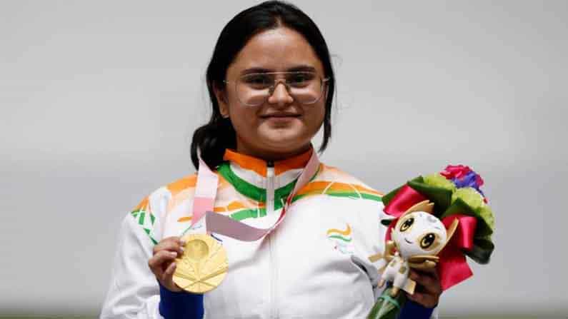Tokyo Paralympics: ಪ್ಯಾರಾಲಿಂಪಿಕ್ಸ್ 2020ರಲ್ಲಿ ಎರಡನೇ ಪದಕ ಗೆದ್ದ ಚಿನ್ನದ ಹುಡುಗಿ ಅವನಿ: ಶೂಟಿಂಗ್ನಲ್ಲಿ ಕಂಚು Tokyo Paralympics: ಪ್ಯಾರಾಲಿಂಪಿಕ್ಸ್ 2020ರಲ್ಲಿ ಎರಡನೇ ಪದಕ ಗೆದ್ದ ಚಿನ್ನದ ಹುಡುಗಿ ಅವನಿ: ಶೂಟಿಂಗ್ನಲ್ಲಿ ಕಂಚು