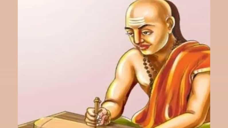 Chanakya Niti: ಸಂಗಾತಿ ಆಯ್ಕೆಯಲ್ಲಿ ಗೊಂದಲ ಬೇಡ; ಈ ಅಂಶಗಳ ಬಗ್ಗೆ ಗಮನವಿರಲಿ Chanakya Niti: ಸಂಗಾತಿ ಆಯ್ಕೆಯಲ್ಲಿ ಗೊಂದಲ ಬೇಡ; ಈ ಅಂಶಗಳ ಬಗ್ಗೆ ಗಮನವಿರಲಿ