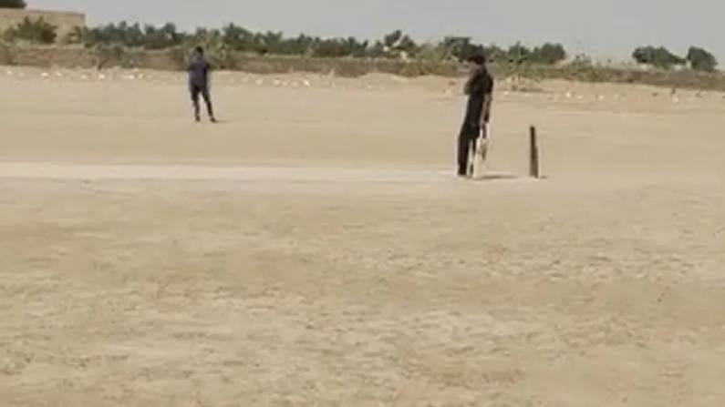 ರಾಜಸ್ಥಾನದ ಹಳ್ಳಿಯಲ್ಲಿ ನಡೆದ ಕ್ರಿಕೆಟ್ ಪಂದ್ಯಾವಳಿಯಲ್ಲಿ ಪಾಲ್ಗೊಂಡು ವಿವಾದ ಸೃಷ್ಟಿಸಿದ ‘ತಾಲಿಬಾನ್‘; ಆಯೋಜಕರು ಮಾಡಿದ್ದೇನು? ರಾಜಸ್ಥಾನದ ಹಳ್ಳಿಯಲ್ಲಿ ನಡೆದ ಕ್ರಿಕೆಟ್ ಪಂದ್ಯಾವಳಿಯಲ್ಲಿ ಪಾಲ್ಗೊಂಡು ವಿವಾದ ಸೃಷ್ಟಿಸಿದ ‘ತಾಲಿಬಾನ್‘; ಆಯೋಜಕರು ಮಾಡಿದ್ದೇನು?