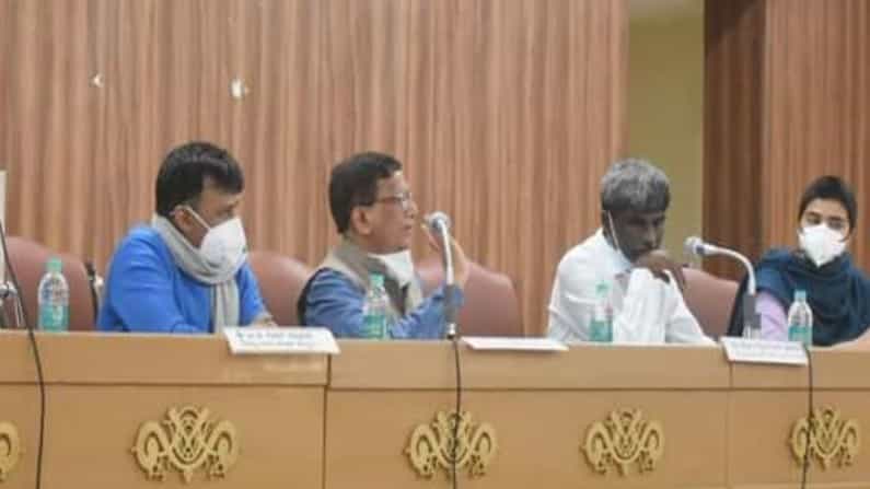 Madikeri: ಚೆಕ್ಪೋಸ್ಟ್ಗಳಲ್ಲಿ ತಹಶೀಲ್ದಾರ್ಗೇ ಲಂಚ ಕೊಡಲು ಬರುತ್ತಾರೆ: ಶಾಸಕ ಕೆಜಿ ಬೋಪಯ್ಯ ಆರೋಪ