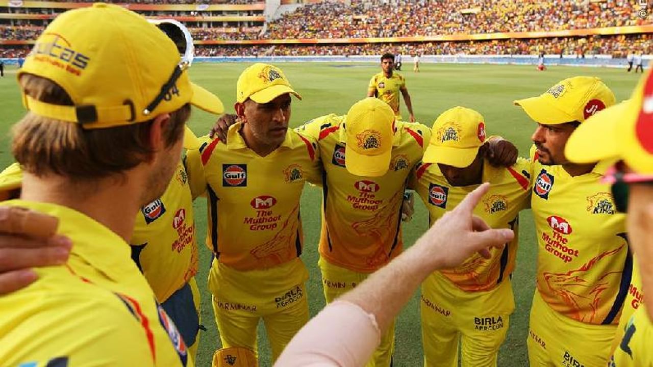  IPL 2021ರ ದ್ವಿತಿಯಾರ್ಧ ಆರಂಭಕ್ಕೆ ಇನ್ನು ದಿನಗಳು ಮಾತ್ರ ಉಳಿದಿದ್ದು, ಇದರ ಬೆನ್ನಲ್ಲೇ ಆಸ್ಟ್ರೇಲಿಯಾ ವೇಗಿಗಳಾದ ಪ್ಯಾಟ್ ಕಮಿನ್ಸ್,  ರಿಲೆ ಮೆರೆಡಿತ್, ಮತ್ತು ಜೈ ರಿಚರ್ಡ್ಸನ್ ಸೇರಿದಂತೆ ಹಲವು ವಿದೇಶಿ ಆಟಗಾರರು ಇಂಡಿಯನ್ ಪ್ರೀಮಿಯರ್ ಲೀಗ್​ನಿಂದ ಹಿಂದೆ ಸರಿದಿದ್ದಾರೆ.