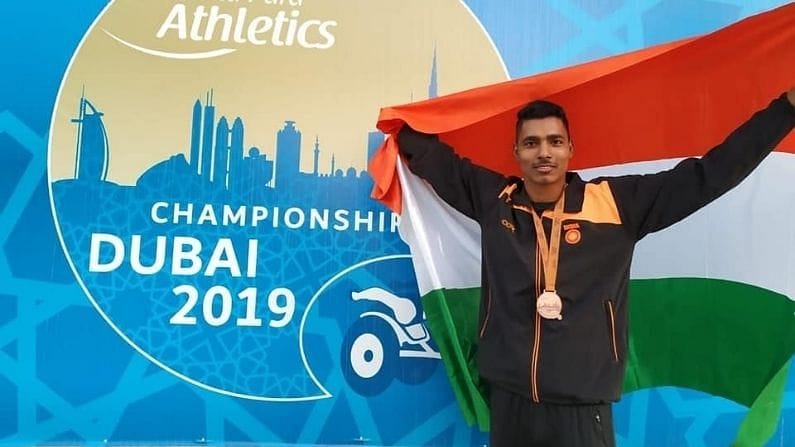 Tokyo Paralympics: ಪ್ಯಾರಾಲಿಂಪಿಕ್ಸ್ನಲ್ಲಿ ಭಾರತಕ್ಕೆ ಮತ್ತೊಂದು ಪದಕ; ಹೈಜಂಪ್ನಲ್ಲಿ ಬೆಳ್ಳಿ ಗೆದ್ದ ನಿಶಾದ್ ಕುಮಾರ್! Tokyo Paralympics: ಪ್ಯಾರಾಲಿಂಪಿಕ್ಸ್ನಲ್ಲಿ ಭಾರತಕ್ಕೆ ಮತ್ತೊಂದು ಪದಕ; ಹೈಜಂಪ್ನಲ್ಲಿ ಬೆಳ್ಳಿ ಗೆದ್ದ ನಿಶಾದ್ ಕುಮಾರ್!