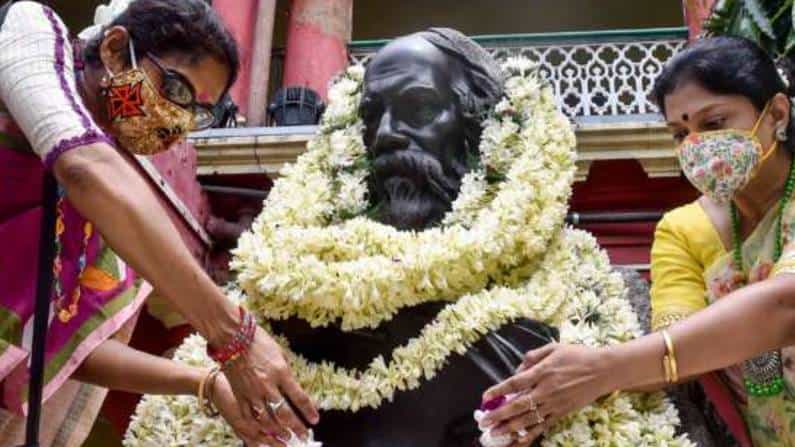 ‘ರವೀಂದ್ರನಾಥ ಟಾಗೋರ್ ಚಿಕ್ಕವರಿದ್ದಾಗ ಅವರ ತಾಯಿಯೇ ಎತ್ತಿಕೊಳ್ಳುತ್ತಿರಲಿಲ್ಲ, ಯಾಕೆಂದರೆ..’-ಬಹುದೊಡ್ಡ ವಿವಾದ ಸೃಷ್ಟಿಸಿದ ಕೇಂದ್ರ ಸಚಿವ ‘ರವೀಂದ್ರನಾಥ ಟಾಗೋರ್ ಚಿಕ್ಕವರಿದ್ದಾಗ ಅವರ ತಾಯಿಯೇ ಎತ್ತಿಕೊಳ್ಳುತ್ತಿರಲಿಲ್ಲ, ಯಾಕೆಂದರೆ..’-ಬಹುದೊಡ್ಡ ವಿವಾದ ಸೃಷ್ಟಿಸಿದ ಕೇಂದ್ರ ಸಚಿವ