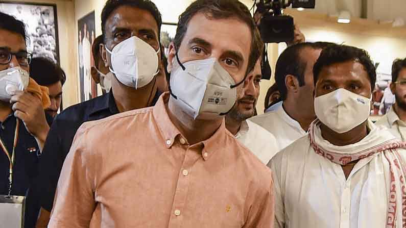 ಅತ್ಯಾಚಾರ ಸಂತ್ರಸ್ತೆಯ ಕುಟುಂಬದ ಫೋಟೊ ಶೇರ್ ಮಾಡಿರುವ ರಾಹುಲ್ ಗಾಂಧಿಯ ಪೋಸ್ಟ್ ತೆಗೆದು ಹಾಕಿದ ಫೇಸ್ಬುಕ್ ಅತ್ಯಾಚಾರ ಸಂತ್ರಸ್ತೆಯ ಕುಟುಂಬದ ಫೋಟೊ ಶೇರ್ ಮಾಡಿರುವ ರಾಹುಲ್ ಗಾಂಧಿಯ ಪೋಸ್ಟ್ ತೆಗೆದು ಹಾಕಿದ ಫೇಸ್ಬುಕ್