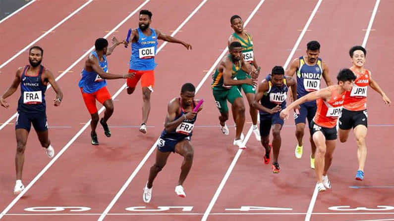 Tokyo Olympics: ರಿಲೇಯಲ್ಲಿ ಭಾರತಕ್ಕೆ ನಿರಾಸೆ: ಒಂದು ಸ್ಥಾನದಿಂದ ಕೈತಪ್ಪಿದ ಫೈನಲ್ Tokyo Olympics: ರಿಲೇಯಲ್ಲಿ ಭಾರತಕ್ಕೆ ನಿರಾಸೆ: ಒಂದು ಸ್ಥಾನದಿಂದ ಕೈತಪ್ಪಿದ ಫೈನಲ್