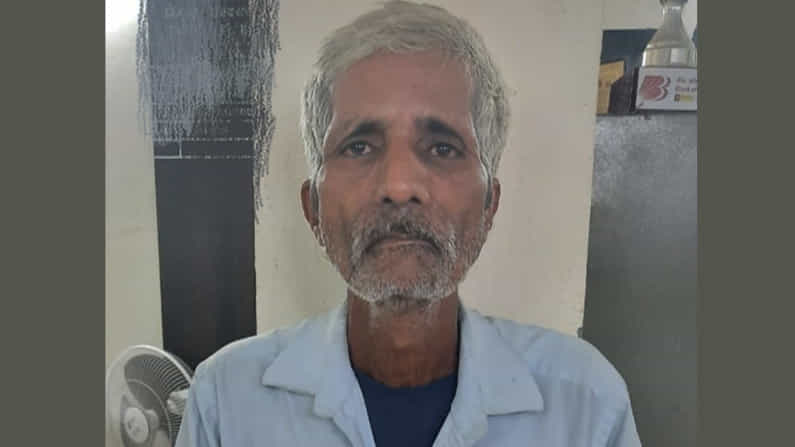 ಉಡುಪಿಯಲ್ಲಿ ಅಪ್ರಾಪ್ತ ಬಾಲಕಿಗೆ ಲೈಂಗಿಕ ಕಿರುಕುಳ: 65 ವರ್ಷ ಪ್ರಾಯದ ವ್ಯಕ್ತಿ ಬಂಧನ ಉಡುಪಿಯಲ್ಲಿ ಅಪ್ರಾಪ್ತ ಬಾಲಕಿಗೆ ಲೈಂಗಿಕ ಕಿರುಕುಳ: 65 ವರ್ಷ ಪ್ರಾಯದ ವ್ಯಕ್ತಿ ಬಂಧನ