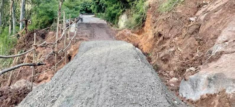 Nandi Hills: ನಂದಿ ಗಿರಿಧಾಮಕ್ಕೆ ತಾತ್ಕಾಲಿಕ ರಸ್ತೆ ನಿರ್ಮಾಣ; ಪ್ರವಾಸಿಗರಿಗೆ ಮುಂದುವರೆದ ನಿರ್ಬಂಧ