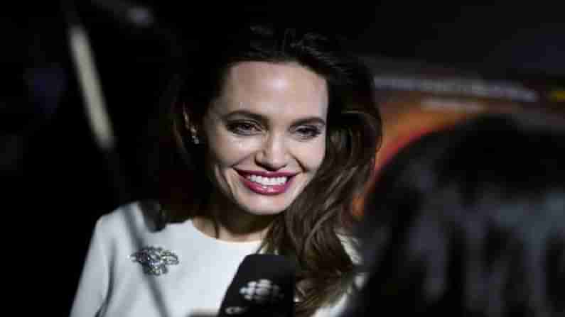 Angelina Jolie: ಆಫ್ಘನ್ನರಿಗಾಗಿ ಇನ್​​ಸ್ಟಾಗ್ರಾಮ್​ಗೆ ಎಂಟ್ರಿ ಕೊಟ್ಟ ಹಾಲಿವುಡ್ ಲೇಡಿ ಸೂಪರ್ ಸ್ಟಾರ್; 14 ಗಂಟೆಯಲ್ಲಿ 45 ಲಕ್ಷ ಫಾಲೋವರ್ಸ್