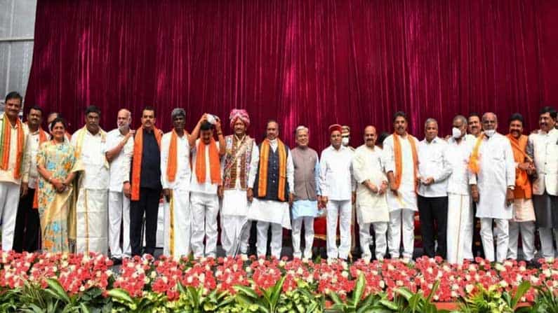 Karnataka Breaking News LIVE: ನೂತನ ಸಚಿವರಿಗೆ ವಿಧಾನಸೌಧ, ವಿಕಾಸಸೌಧದಲ್ಲಿ ಕೊಠಡಿ ಹಂಚಿಕೆ Karnataka Breaking News LIVE: ನೂತನ ಸಚಿವರಿಗೆ ವಿಧಾನಸೌಧ, ವಿಕಾಸಸೌಧದಲ್ಲಿ ಕೊಠಡಿ ಹಂಚಿಕೆ