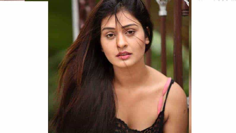 ಕನ್ನಡಕ್ಕೆ ಬರುವ ಮೊದಲೇ ಕಿರಿಕ್ ಮಾಡಿಕೊಂಡ ನಟಿ ಪಾಯಲ್ ರಜಪೂತ್ ಕನ್ನಡಕ್ಕೆ ಬರುವ ಮೊದಲೇ ಕಿರಿಕ್ ಮಾಡಿಕೊಂಡ ನಟಿ ಪಾಯಲ್ ರಜಪೂತ್
