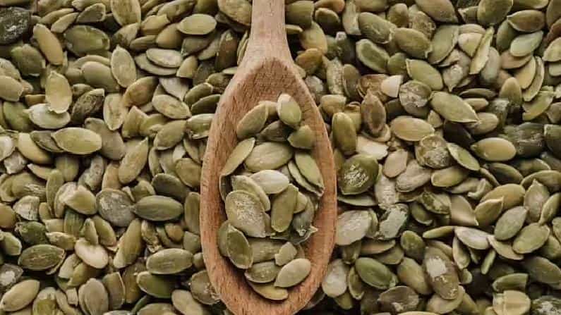 Pumpkin Seeds: ಚೀನಿಕಾಯಿ ಬೀಜದ ಆರೋಗ್ಯಕರ ಗುಣಗಳ ಬಗ್ಗೆ ನೀವು ತಿಳಿದರೆ ಒಂದು ಬೀಜವನ್ನು ಹಾಳುಮಾಡುವುದಿಲ್ಲ Pumpkin Seeds: ಚೀನಿಕಾಯಿ ಬೀಜದ ಆರೋಗ್ಯಕರ ಗುಣಗಳ ಬಗ್ಗೆ ನೀವು ತಿಳಿದರೆ ಒಂದು ಬೀಜವನ್ನು ಹಾಳುಮಾಡುವುದಿಲ್ಲ
