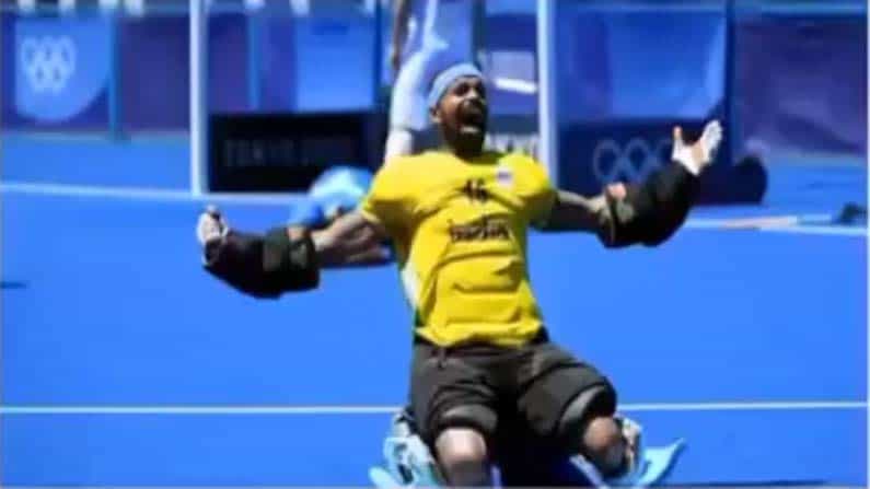 Tokyo Olympics: ‘ಈ ಪದಕ ನಿಮಗಾಗಿ ಅಪ್ಪಾ’ ಪಿ ಆರ್ ಶ್ರೀಜೇಶ್ ಭಾವನಾತ್ಮಕ ಟ್ವೀಟ್ Tokyo Olympics: ‘ಈ ಪದಕ ನಿಮಗಾಗಿ ಅಪ್ಪಾ’ ಪಿ ಆರ್ ಶ್ರೀಜೇಶ್ ಭಾವನಾತ್ಮಕ ಟ್ವೀಟ್