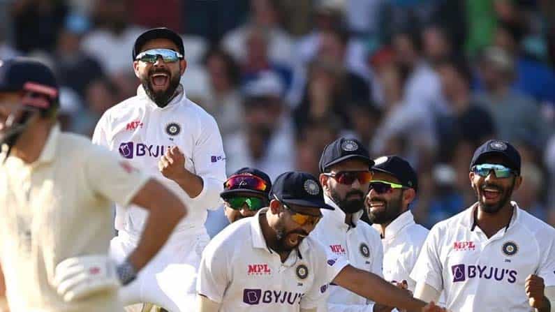 ಲಂಡನ್ನ ಕೆನ್ನಿಂಗ್ಟನ್ ಓವಲ್ ಮೈದಾನದಲ್ಲಿ ಮುಕ್ತಾಯಗೊಂಡ ನಾಲ್ಕನೇ ಟೆಸ್ಟ್ ಪಂದ್ಯದಲ್ಲಿ ಇಂಗ್ಲೆಂಡ್ ವಿರುದ್ಧ ಭಾರತ ಅಮೋಘ ಗೆಲುವು ಕಂಡು ದಾಖಲೆ ಬರೆದಿದೆ. 157 ರನ್ಗಳ ಭರ್ಜರಿ ಜಯದೊಂದಿಗೆ ಐದು ಪಂದ್ಯಗಳ ಟೆಸ್ಟ್ ಸರಣಿಯಲ್ಲಿ 2-1 ಅಂಕಗಳ ಮುನ್ನಡೆ ಪಡೆದುಕೊಂಡಿದೆ.