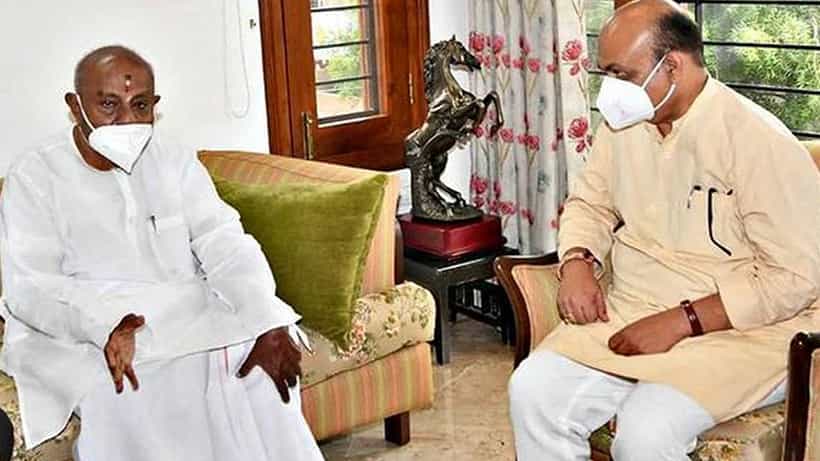 ಕಲಬುರಗಿ: ಜೆಡಿಎಸ್ ಮನವೊಲಿಸುವ ಜವಾಬ್ದಾರಿ ಸಿಎಂ ಬೊಮ್ಮಾಯಿ ಹೆಗಲಿಗೆ; ಪಾಲಿಕೆ ಕೈ ತಪ್ಪುವ ಆತಂಕದಲ್ಲಿ ಕಾಂಗ್ರೆಸ್