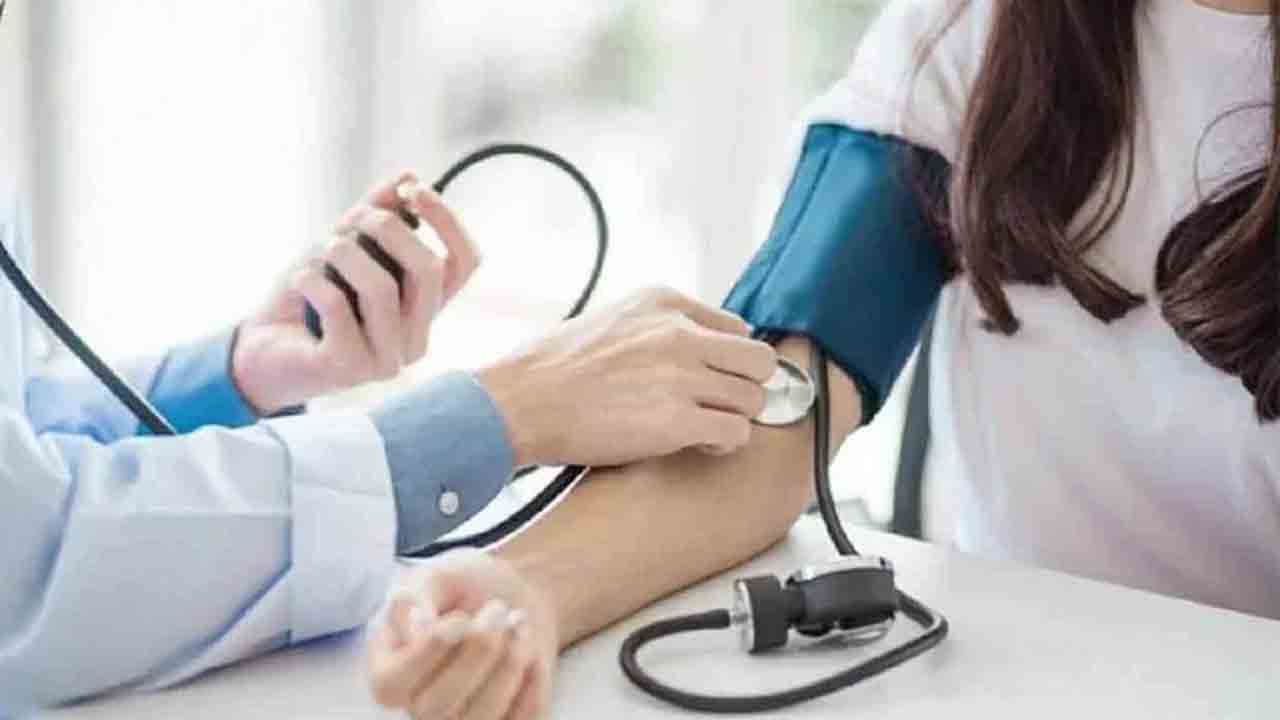 High Blood Pressure: ಅಧಿಕ ರಕ್ತದೊತ್ತಡ ಸಮಸ್ಯೆ ನಿಯಂತ್ರಿಸಲು ಕೆಲವು ಸಲಹೆಗಳು ಇಲ್ಲಿವೆ