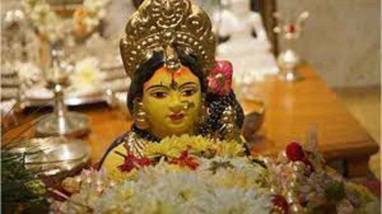 ಗೌರಿ ಹಬ್ಬ 2021: ಶುಭ ಮುಹೂರ್ತ, ಪೂಜಾ ವಿಧಿ ವಿಧಾನ ಮತ್ತು ಮಹತ್ವ ತಿಳಿಯಿರಿ ಗೌರಿ ಹಬ್ಬ 2021: ಶುಭ ಮುಹೂರ್ತ, ಪೂಜಾ ವಿಧಿ ವಿಧಾನ ಮತ್ತು ಮಹತ್ವ ತಿಳಿಯಿರಿ