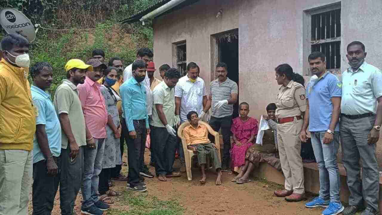 ತಂದೆ ಕೊಲೆ ಮಾಡಿದ ಹಿರಿಮಗ ಜೈಲು ಪಾಲು, ವಿಕಲಚೇತನ ಅಣ್ಣ-ತಂಗಿ ಅನಾಥಾಶ್ರಮದ ಪಾಲು; ಕಣ್ಣೀರಿಟ್ಟ ತಾಯಿ ಮನೆಯಲ್ಲಿ ಏಕಾಂಗಿ