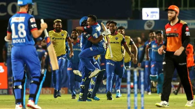 IPL 2021 Teams Points Table: ಟೂರ್ನಿಯಿಂದ ಹೊರಬಿದ್ದ ಹೈದರಾಬಾದ್, ಪ್ಲೇ ಆಫ್ಗೆ ಡೆಲ್ಲಿ: ಪಾಯಿಂಟ್ ಟೇಬಲ್ನಲ್ಲಾಗಿದೆ ಬದಲಾವಣೆ IPL 2021 Teams Points Table: ಟೂರ್ನಿಯಿಂದ ಹೊರಬಿದ್ದ ಹೈದರಾಬಾದ್, ಪ್ಲೇ ಆಫ್ಗೆ ಡೆಲ್ಲಿ: ಪಾಯಿಂಟ್ ಟೇಬಲ್ನಲ್ಲಾಗಿದೆ ಬದಲಾವಣೆ