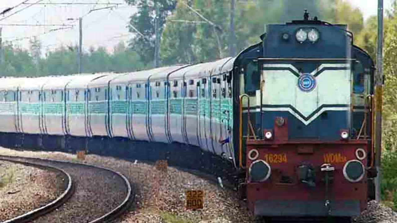 ಬೆಂಗಳೂರು ಸೌತ್ ವೆಸ್ಟರ್ನ್ ರೈಲು ವಿಭಾಗ ನವೆಂಬರ್ ತಿಂಗಳಲ್ಲಿ ಸಂಗ್ರಹಿಸಿದ ದಂಡದ ಮೊತ್ತ 2 ಕೋಟಿ ರೂ.! ಇಲ್ಲಿದೆ ವಿವರ