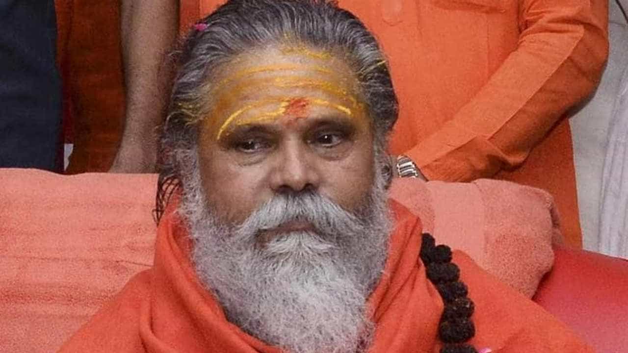 ಮಹಾಂತ ನರೇಂದ್ರ ಗಿರಿ ಸಾವಿನ ಕೇಸ್​ ತನಿಖೆಗೆ ಸಿಬಿಐಗೆ ಶಿಫಾರಸು ಮಾಡಿದ ಯೋಗಿ ಆದಿತ್ಯನಾಥ್​; ಇನ್ನೊಬ್ಬನ ಬಂಧನ