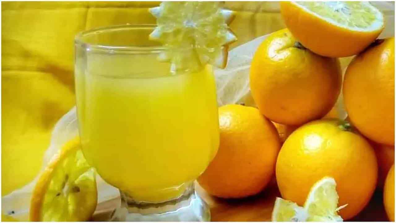 Mosambi Juice Benefits: ಮೂಸಂಬಿ ಜ್ಯೂಸ್ ಆರೋಗ್ಯಕ್ಕೆ ಉತ್ತಮ; ವಾರಕ್ಕೆ ಎರಡು ಬಾರಿಯಾದರೂ ಮೂಸಂಬಿ ಜ್ಯೂಸ್ ಸವಿಯಿರಿ Mosambi Juice Benefits: ಮೂಸಂಬಿ ಜ್ಯೂಸ್ ಆರೋಗ್ಯಕ್ಕೆ ಉತ್ತಮ; ವಾರಕ್ಕೆ ಎರಡು ಬಾರಿಯಾದರೂ ಮೂಸಂಬಿ ಜ್ಯೂಸ್ ಸವಿಯಿರಿ