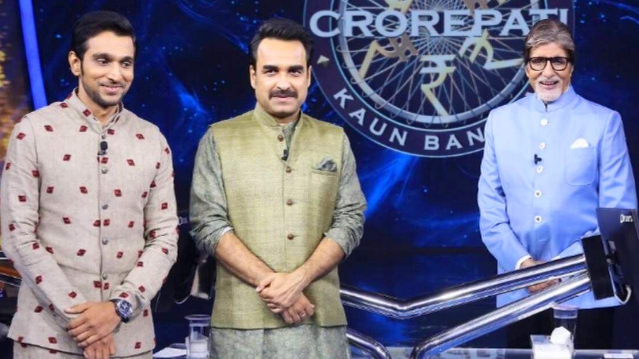 Pankaj Tripathi and Pratik Gandhi in KBC 13