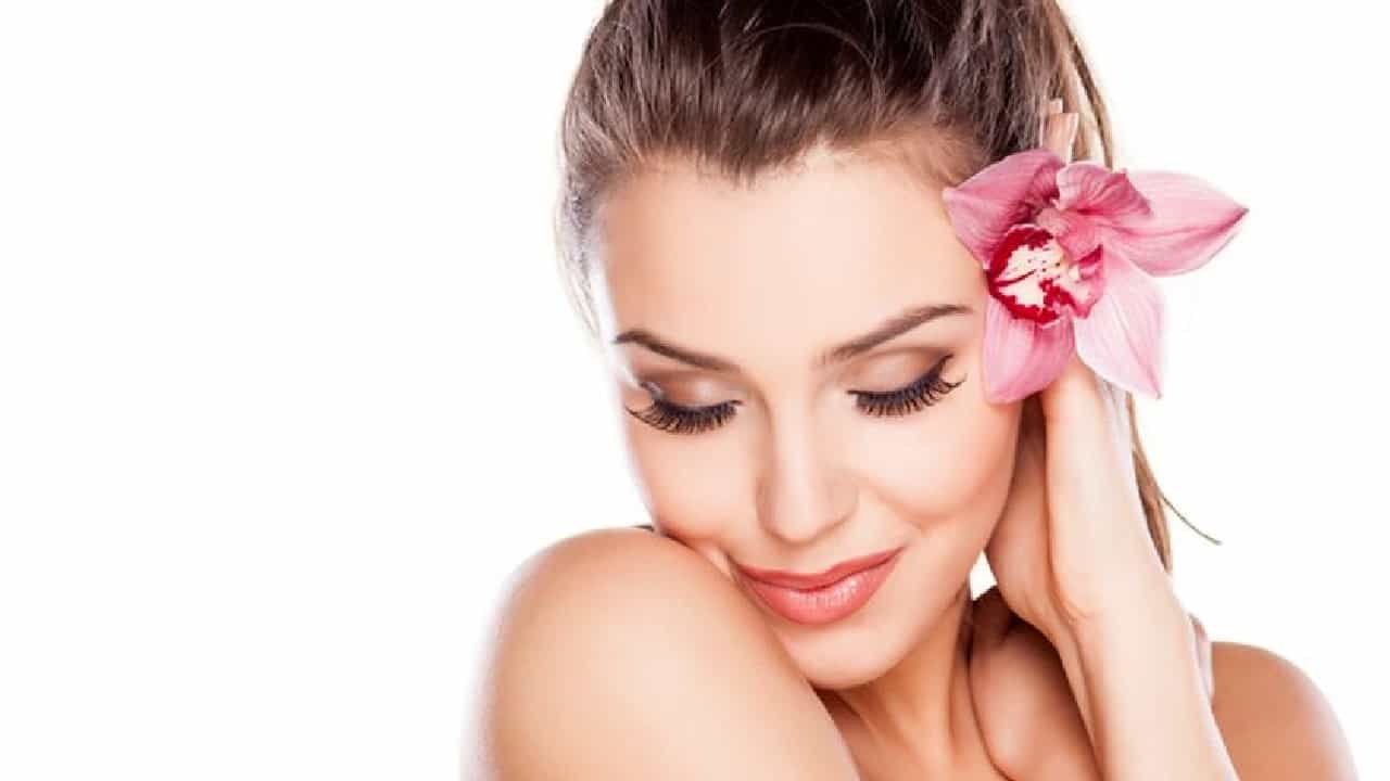 Beauty Tips: ಕತ್ತೆ ಹಾಲಿನಿಂದ ಮುಖದ ಸೌಂದರ್ಯ ಹೆಚ್ಚಾಗುತ್ತಾ?; ಅಚ್ಚರಿಯ ಸಂಗತಿ ಇಲ್ಲಿದೆ Beauty Tips: ಕತ್ತೆ ಹಾಲಿನಿಂದ ಮುಖದ ಸೌಂದರ್ಯ ಹೆಚ್ಚಾಗುತ್ತಾ?; ಅಚ್ಚರಿಯ ಸಂಗತಿ ಇಲ್ಲಿದೆ