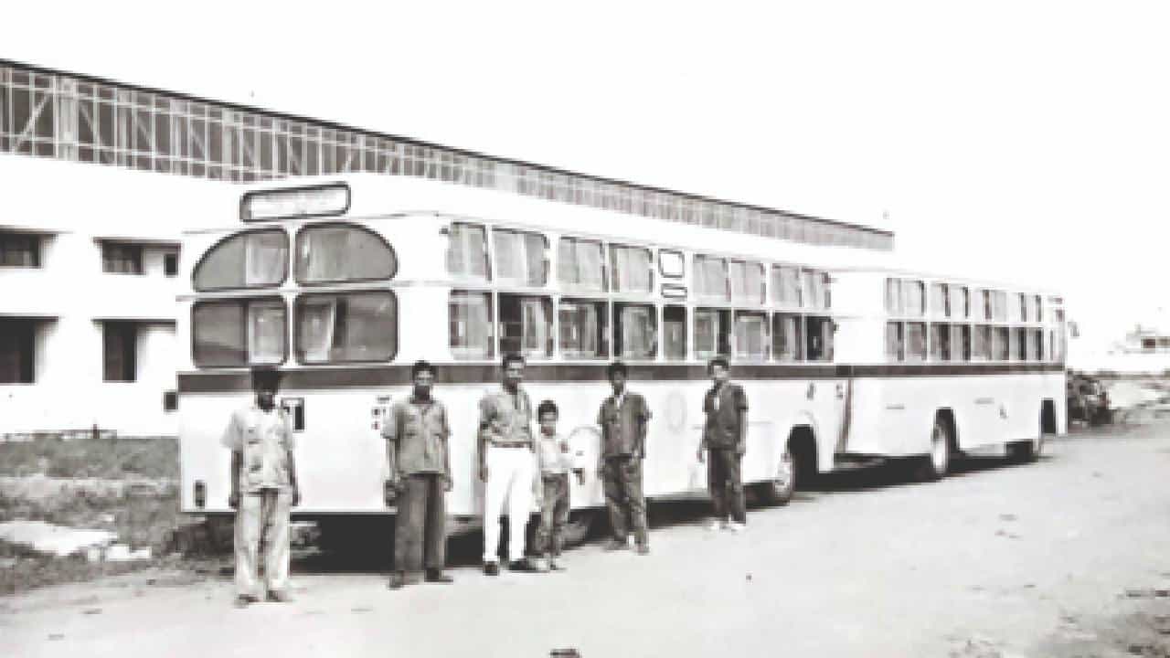 Bangalore: ನಿಮಗಿದು ಗೊತ್ತೇ?; 55 ವರ್ಷದ ಹಿಂದೆ ಸಂಚಾರ ಶುರು ಮಾಡಿದ ಕರ್ನಾಟಕದ ಮೊದಲ ಸ್ಲೀಪರ್ ಬಸ್ ಹೀಗಿತ್ತು Bangalore: ನಿಮಗಿದು ಗೊತ್ತೇ?; 55 ವರ್ಷದ ಹಿಂದೆ ಸಂಚಾರ ಶುರು ಮಾಡಿದ ಕರ್ನಾಟಕದ ಮೊದಲ ಸ್ಲೀಪರ್ ಬಸ್ ಹೀಗಿತ್ತು