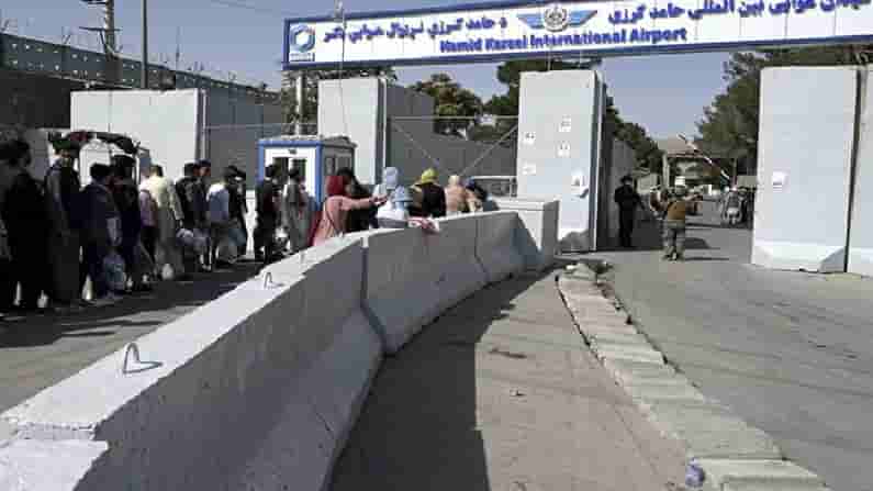 Kabul Airport: ಕಾಬೂಲ್ ವಿಮಾನ ನಿಲ್ದಾಣದ ರನ್ವೇ ರಿಪೇರಿ; ವಿಮಾನ ಹಾರಾಟ ಆರಂಭ