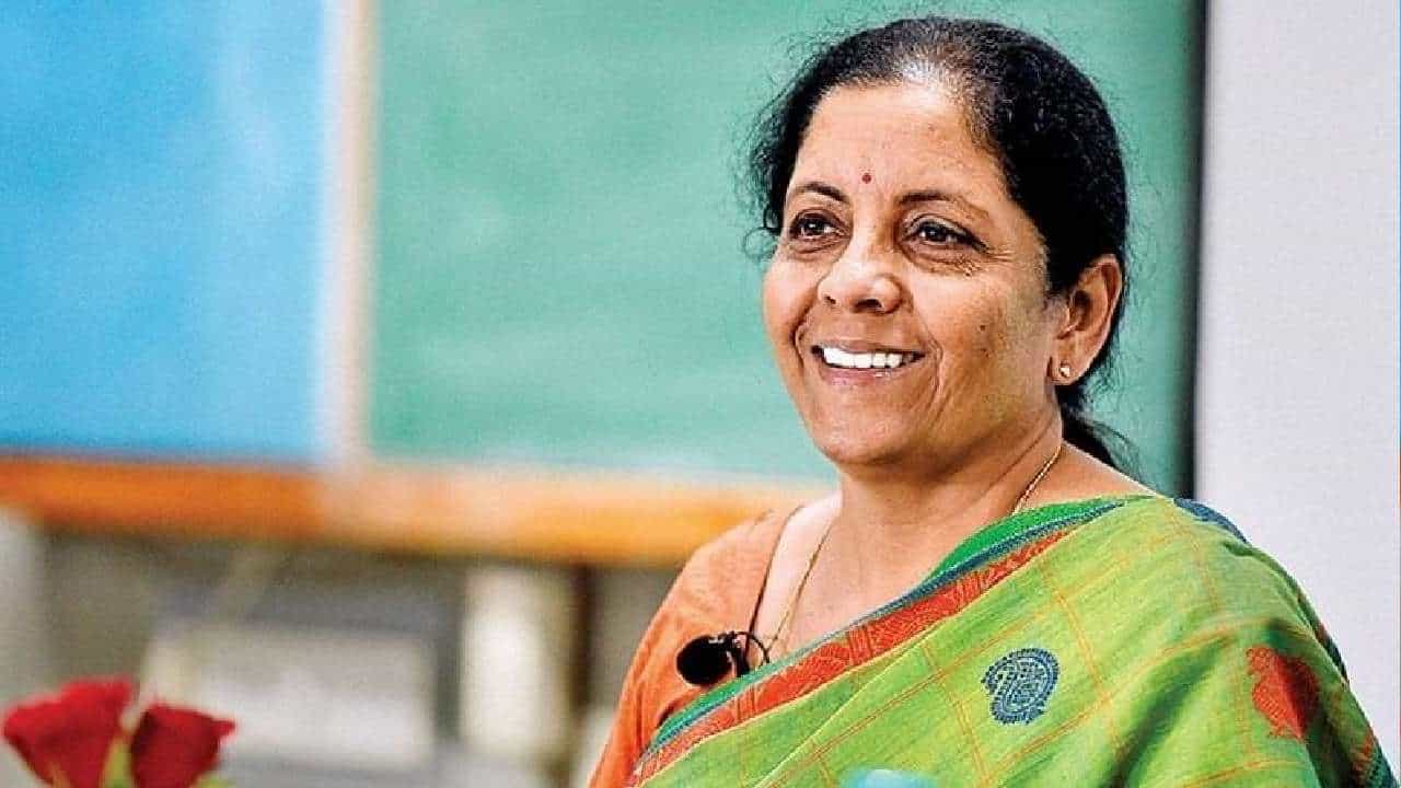 GST ಮಂಡಳಿ ಸಭೆ ಇಂದು; ಪೆಟ್ರೋಲ್ ಮತ್ತು ಡೀಸೆಲ್ ಜಿಎಸ್​ಟಿ ವ್ಯಾಪ್ತಿಗೆ ಸೇರಿಸುವ ಕುರಿತು ನಿರ್ಧಾರದ ಸಾಧ್ಯತೆ