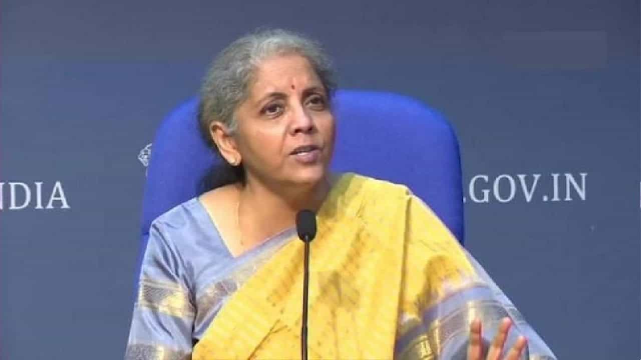 GST Rate: ಜಿಎಸ್ಟಿ ಸಮಿತಿ ಸಭೆಯ ನಂತರ ಯಾವ ಸರಕು ತೆರಿಗೆ ದರ ಎಷ್ಟಾಗಿದೆ? ಇಲ್ಲಿದೆ ಪೂರ್ಣ ಮಾಹಿತಿ GST Rate: ಜಿಎಸ್ಟಿ ಸಮಿತಿ ಸಭೆಯ ನಂತರ ಯಾವ ಸರಕು ತೆರಿಗೆ ದರ ಎಷ್ಟಾಗಿದೆ? ಇಲ್ಲಿದೆ ಪೂರ್ಣ ಮಾಹಿತಿ