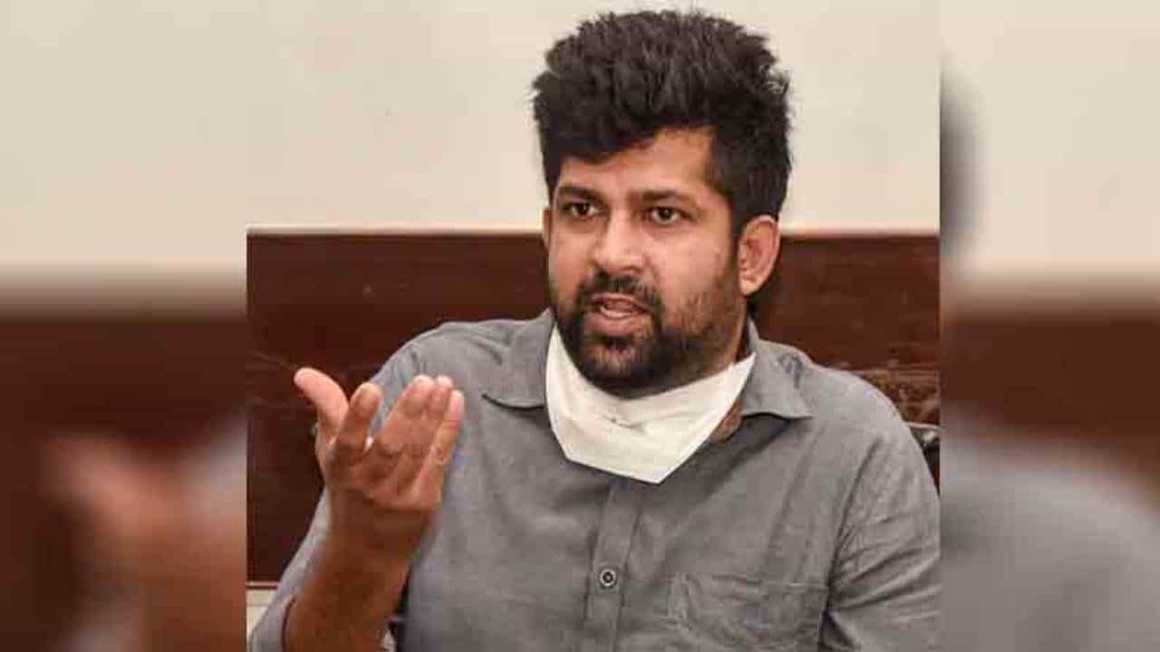 ‘ಪ್ರತಾಪ್ ಸಿಂಹ ಗಂಡೋ, ಹೆಣ್ಣೋ ಚೆಕ್ ಮಾಡಬೇಕು, ಆತ ಸಂಸದನಾಗೋದಕ್ಕೆ ಲಾಯಕ್ಕಿಲ್ಲ: ಇಕ್ಬಾಲ್ ಅನ್ಸಾರಿ