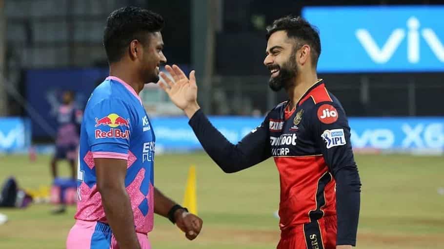IPL 2021: ಟಾಸ್ ಗೆದ್ದ ಆರ್ಸಿಬಿ ಬೌಲಿಂಗ್, ತಂಡಕ್ಕೆ ಹೊಸ ಬೌಲರ್ ಸೇರ್ಪಡೆ; ಉಭಯ ತಂಡಗಳ ಪ್ಲೇಯಿಂಗ್ ಇಲೆವೆನ್ IPL 2021: ಟಾಸ್ ಗೆದ್ದ ಆರ್ಸಿಬಿ ಬೌಲಿಂಗ್, ತಂಡಕ್ಕೆ ಹೊಸ ಬೌಲರ್ ಸೇರ್ಪಡೆ; ಉಭಯ ತಂಡಗಳ ಪ್ಲೇಯಿಂಗ್ ಇಲೆವೆನ್