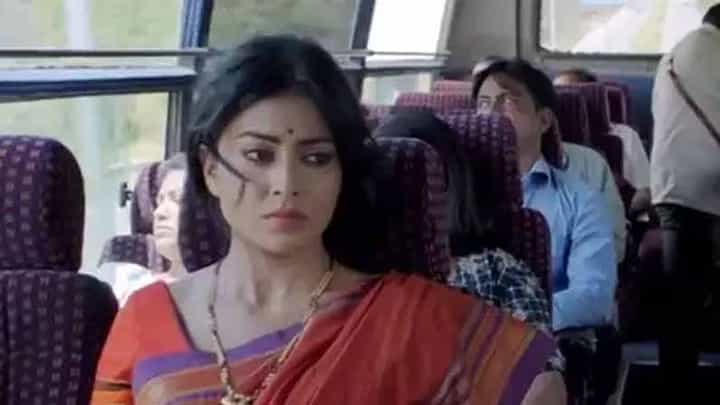 ಶತಮಾನದ ಆರಂಭದಲ್ಲಿ ಯುವಕರ ನಿದ್ರೆಗೆಡಿಸಿದ್ದ ಶ್ರೀಯಾ ಶರನ್ ಮತ್ತೇ ವಾಪಸ್ಸು ಬಂದಿದ್ದಾಳೆ! ಶತಮಾನದ ಆರಂಭದಲ್ಲಿ ಯುವಕರ ನಿದ್ರೆಗೆಡಿಸಿದ್ದ ಶ್ರೀಯಾ ಶರನ್ ಮತ್ತೇ ವಾಪಸ್ಸು ಬಂದಿದ್ದಾಳೆ!